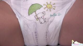 Beautiful Chole Toy Wets her Pampers Baby Diaper