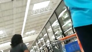 Wal-Mart Creep Shots big tits tight ass ebony slut candid