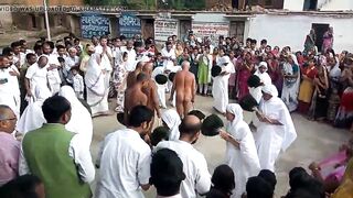 Women of all ages behold nude monks - India's CFNM culture