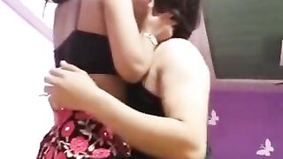 Pakistani Lovers Doing Foreplay before Sex- Cute Girl