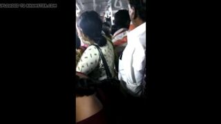 Big ass girl groped in Chennai crowded bus