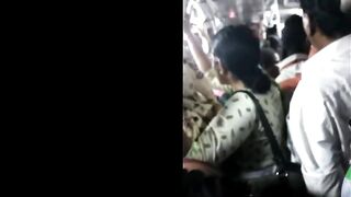 Big ass girl groped in Chennai crowded bus