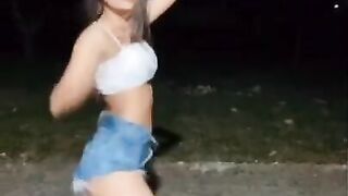 annyofcll dancing funk (3)