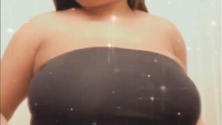 Ari like to show her big boobs Snap bishhwet15