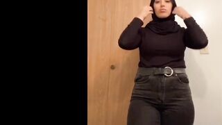 Hijabi belly dancer fap challenge