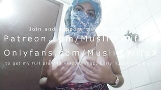 Real Amateur HOT MOM Arab in Hijabi Masturbates Squirting Creamy Pussy to Wet Orgasm on Webcam