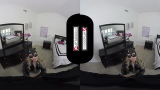 VR Sex With A Hot Catwoman Carmen Caliente Only on VRCosplayX.com