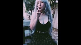 Horny Alternative Girl Smoker Shows her Pussy (fetish)