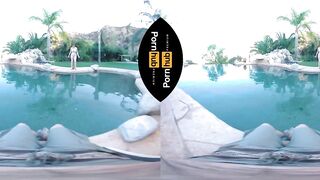 VR 180- Lauren Phillips Poolside Fuck