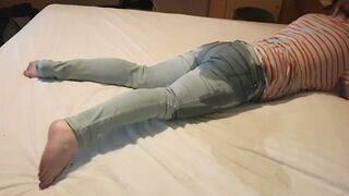 ⭐ Adorable Girl Wets her Jeans on her Bed while Playing on her Phone :3