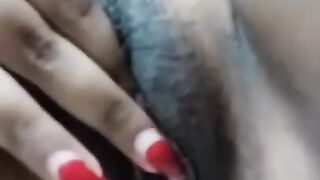 Bhabhi Masturbating her Black Pussy and Cumming Hard