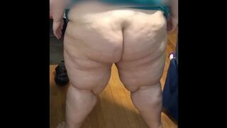 Fat Ass Learning to Twerk Pt1