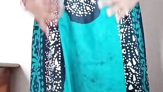 Indian Mom Showing her Big Ass and Fingering her Pussy Part 1