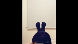 Aussie Babe Tik Tok (Bugs Bunny Trend)