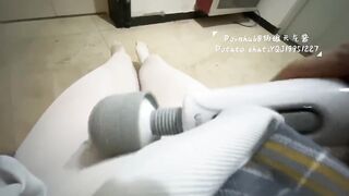 Chinese CD Wearing Stockings Masturbating in Dirty Elevator Doorway