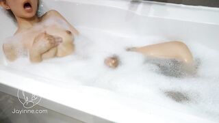 Petite Asian Girl Jayinne Masturbates in Foamy Bathtub