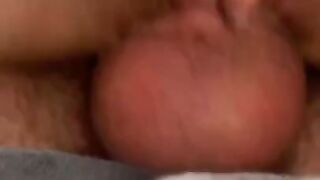 EXTREME CLOSEUP RIDING CREAMPIE