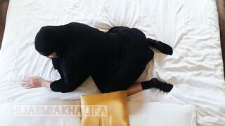 Top View Iranian Muslim Teen teasing ass and pussy