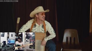 Lil Nas X - Old Town Road (Official Video) ft. Billy Ray Cyrus / (Bass Cover)