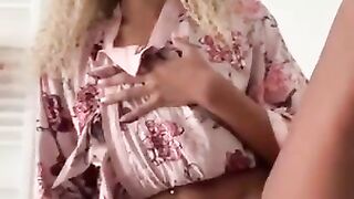 Blonde fingering herself