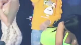 Thick Latina Thot grinds up on rapper and gets humped