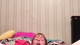 Sister squirt masturbate hidden on phone