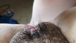 Super hairy BBW Milf close up creampie and cumshot.