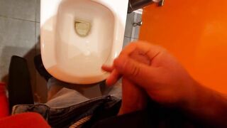 Guy CUMS in PUBLIC bathroom THERE ARE OTHER PEOPLE!