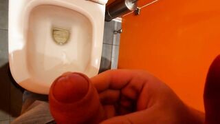 Guy CUMS in PUBLIC bathroom THERE ARE OTHER PEOPLE!