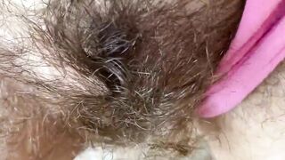 natural extremely hairy pussy