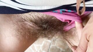 natural extremely hairy pussy