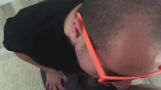 Love getting suck serviced by my pig i made it wear orange glasses while i film it suking me