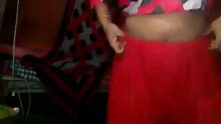 Desi college girl changing her clothes.Desi girl changing clothes and showing body.Bangladeshi hot girl Xshootcp1