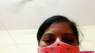 Desi Indian Divya aunty on webcam video