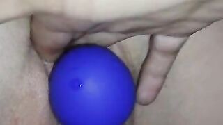 Cheating college slut cums from finger bang in hotel off campus