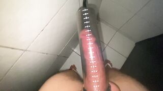 before having sex I make my penis grow a few centimeters with my penis pump