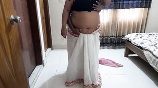 (55 year old Tamil aunty fucked hard while she is sweeping Room) Indian MILF Aunty ko Jabardast Chudai - Anal Fuck