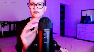 hot Mistress make asmr with her claws