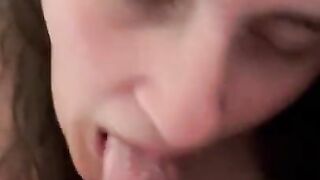 Amateur Slut Cheating Facial Vocal