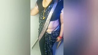 Amma's Black Saree Hip and Navel Seduction