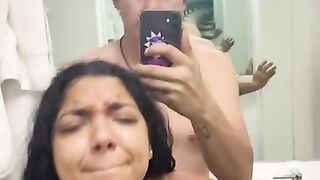 I meet my ex at a party and he fucks me in the bathroom ????????????.