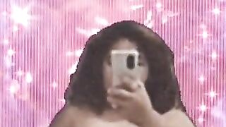 Chubby pinay mirror selfie pinakita ang puke