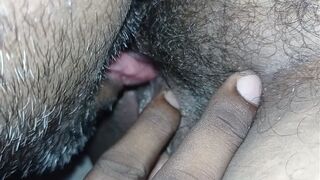 Sri Lanka hairy pussy licking