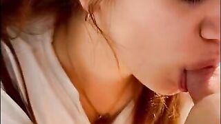 Real Home Sex Tape 18 year cute girlfriend doggystyle and cum in mouth